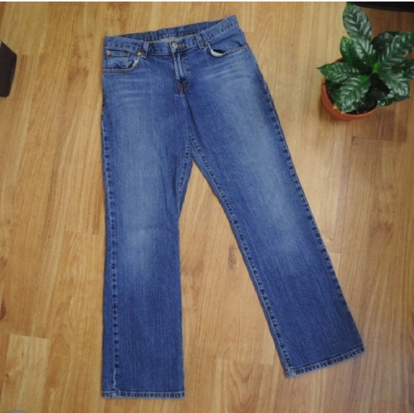 COPY - Lucky Classic Straight Jeans - Picture 2 of 6